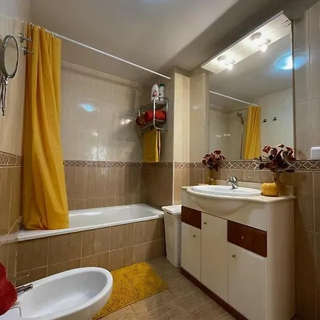 Granada A Un Paso, Parking Gratis Apartment Hijar  Exterior photo